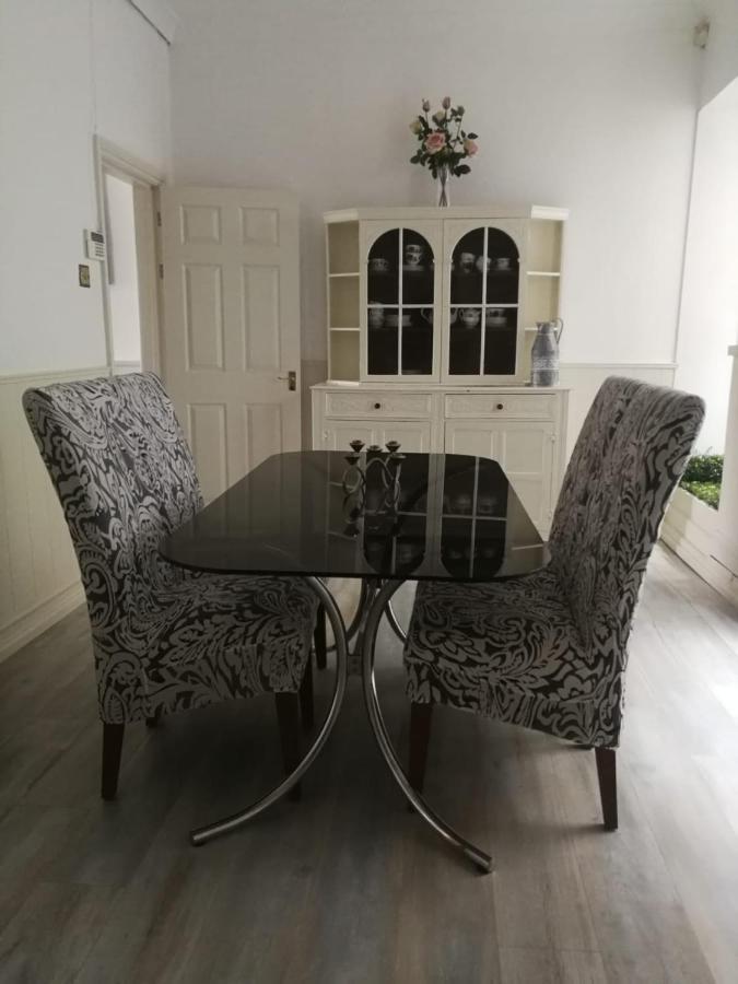 Three Sisters Cottage 토키 외부 사진